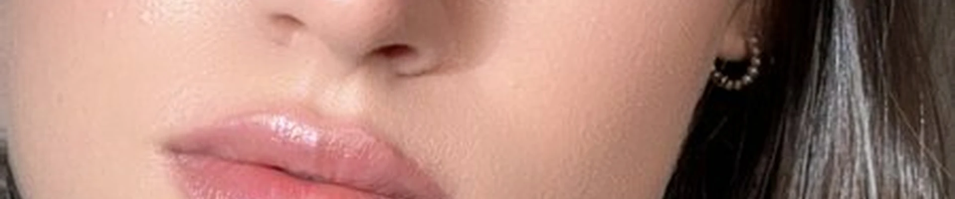 Lash station