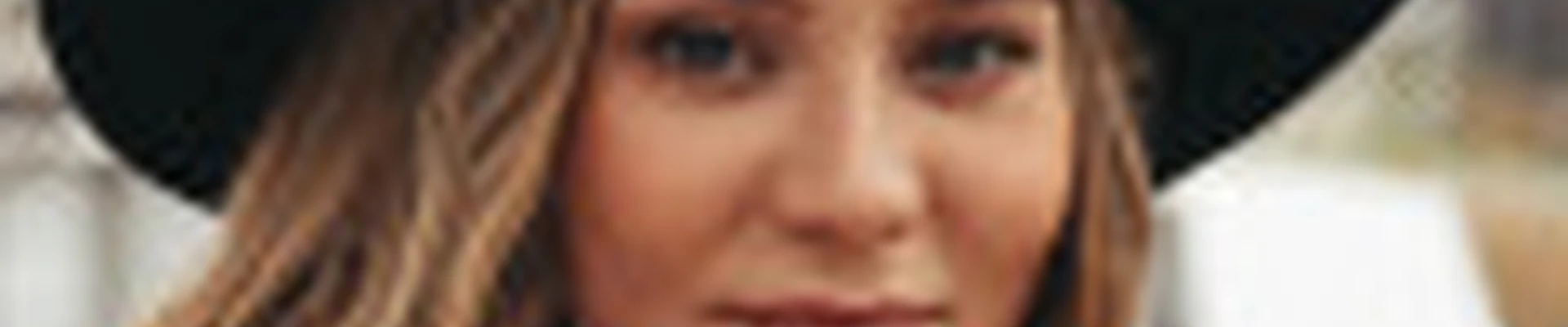 Яна Журавлева