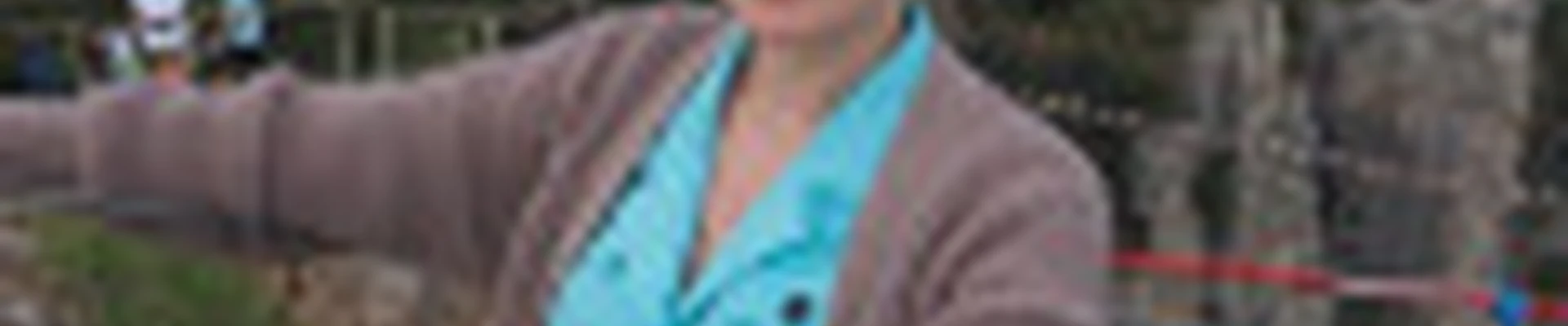 Эля Рождественская