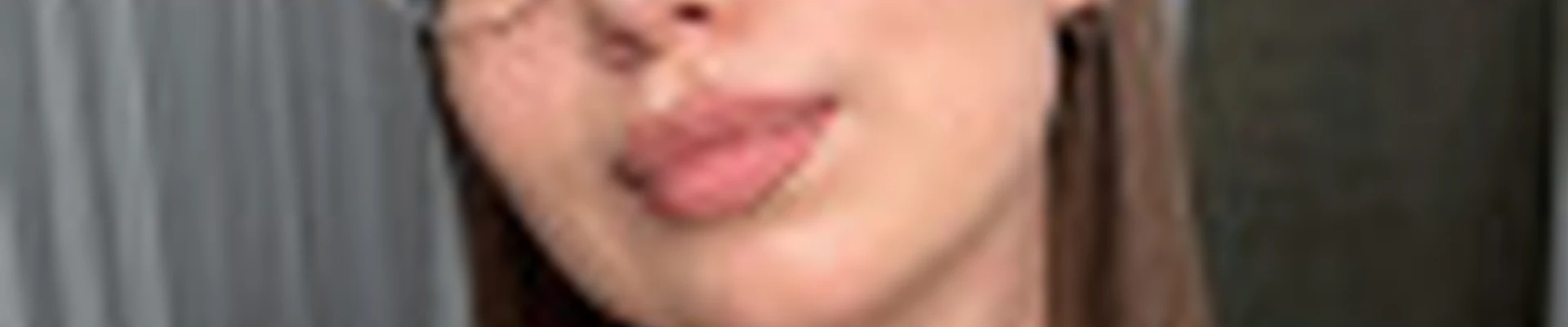 Илона Попова