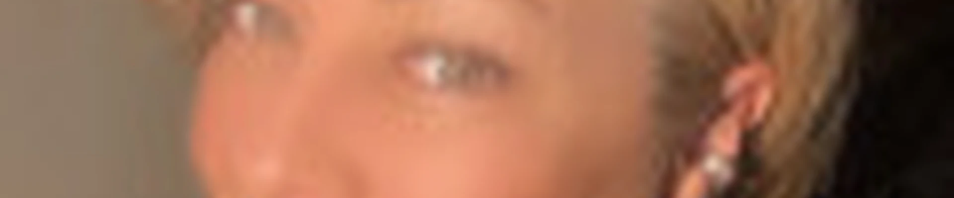 Юля