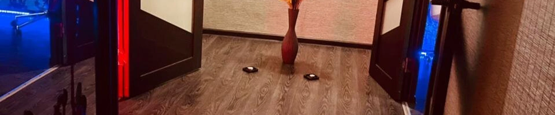 &