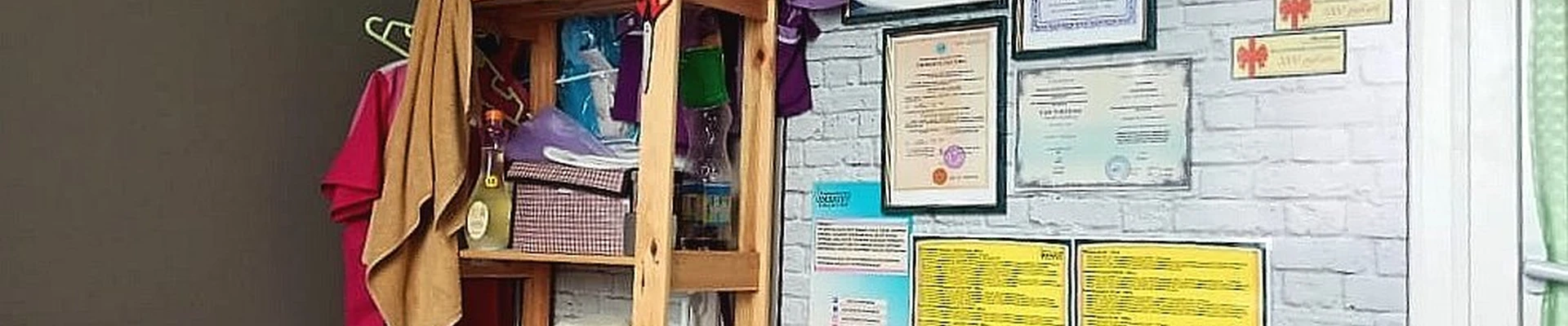 Малахит в Уссурийске Россия, Приморский край, Уссурийск, улица Калинина, 41, 11 кабинет; 2 этаж