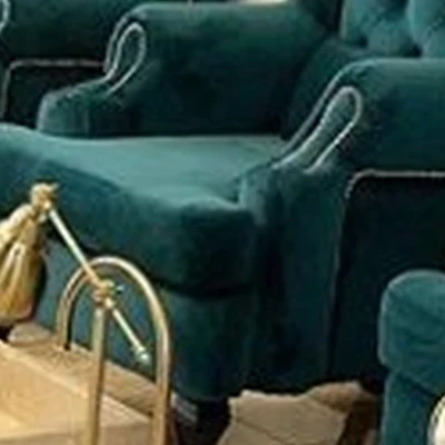 Nina Toros Beauty Club