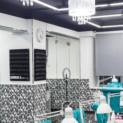 Pr nail bar