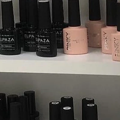 Alevton Beauty в Мурине Ленинградская область, Мурино, Вокзальная, 17а, налево до конца коридора