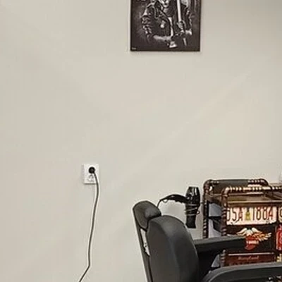 Мужская парикмахерская официальный представитель Hair Talk