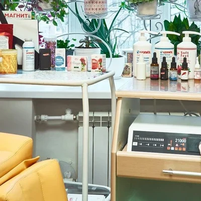 Поступь в Казани Россия, Республика Татарстан, Казань, проспект Ибрагимова, 45, 2 этаж; салон 12 стульев; домофон 5