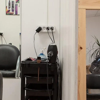 Красивые Люди в Челябинске Челябинская область, Челябинск, Толбухина, 5, 1 этаж; 3 подъезд