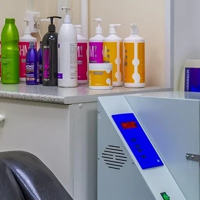 Waxing Gold в Химках Россия, Московская область, Химки, проспект Мельникова, 12, Находимся на углу дома,вывеска Парикмахерская