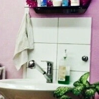 Комплимент в Коле Мурманская область, Кола, проспект Защитников Заполярья, 49, 2 этаж