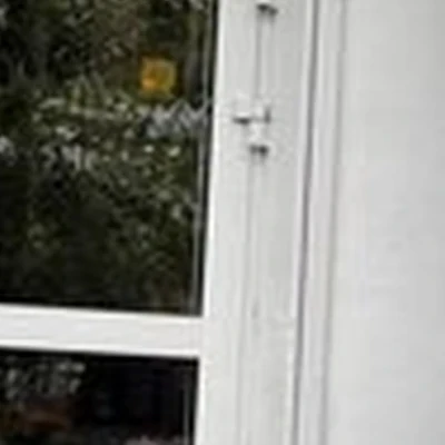 Император в Улан-удэ Димитрова улица, 4