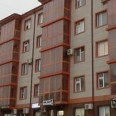 Персона в Грозном улица Умара Садаева, 2
