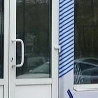 Джентльмен в Кирове улица Воровского, 113а/1