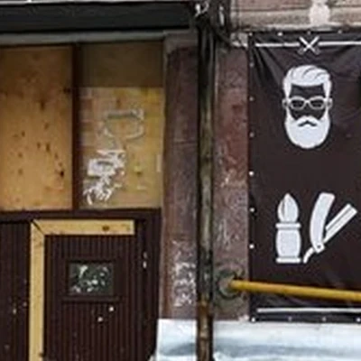 Лев в Новый уренге микрорайон Восточный, 1-2