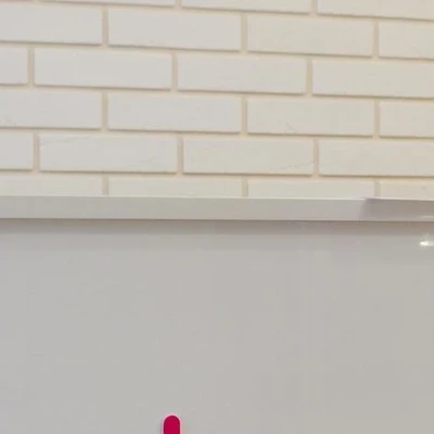 4 hands в Нижневартовске Ханты-Мансийский автономный округ, Нижневартовск, 60 лет Октября, 27, 1 этаж