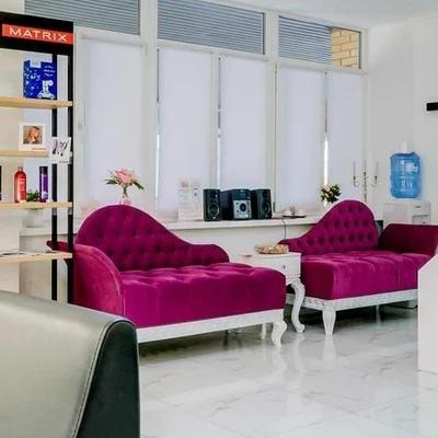 Comilfo в Омске Россия, Омск, улица 10 лет Октября, 43/1