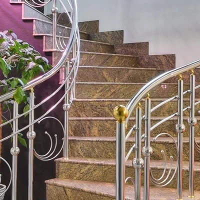 Hollywood style в Омске Омская область, Омск, улица Красный Путь, 8