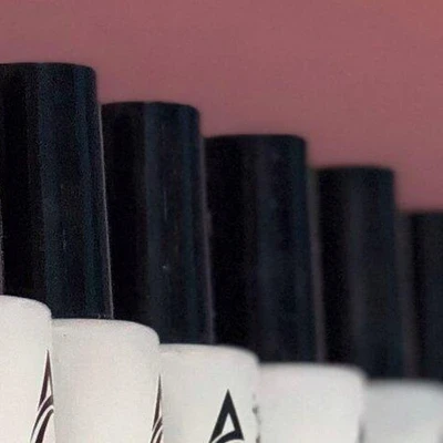 Honey Nails в Сургуте Ханты-Мансийский автономный округ, Сургут, проспект Ленина, 37, 2 этаж