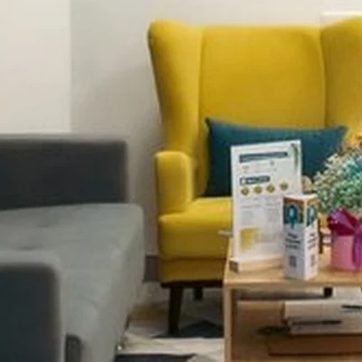 Рельсы-рельсы, шпалы-шпалы в Омске улица Звездова, 62 к4