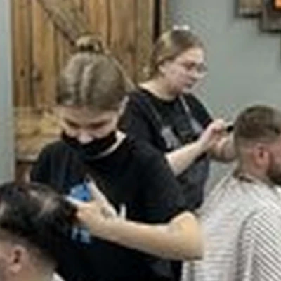 Barbershop 11 в Усинске улица Строителей, 2