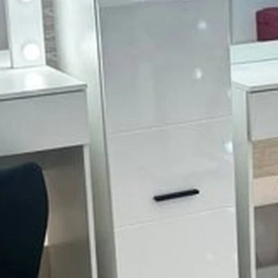 Beauty Studio by Kris Doroshenko