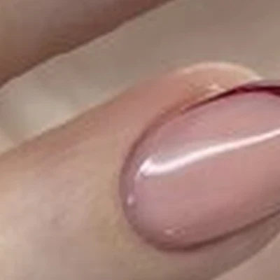 Banana nail