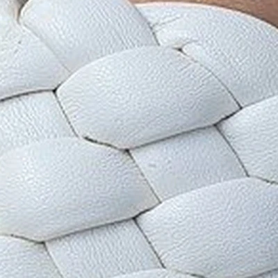 Remikk`s в Тамбове Тамбовская область, Тамбов, Ореховая улица, 9, угол дома; большая серая вывеска Ремикс