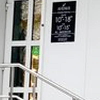 1-st Avenue