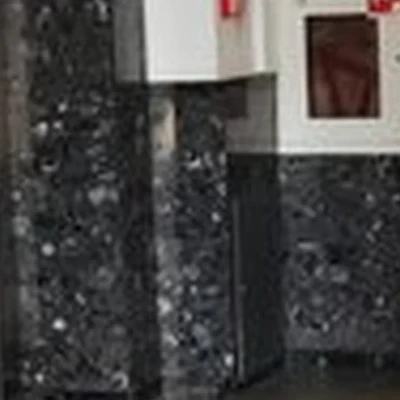 Азэлюкс в Калининграде площадь Победы, 4а