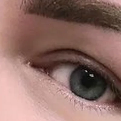 A. Davydov & A. Nepeina в Новоуральске Комсомольская улица, 23 ст1