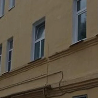 Сакура в Сланцах улица Кирова, 20