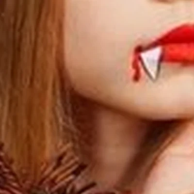 Алый цвет