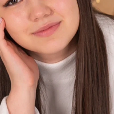 София Солнцева