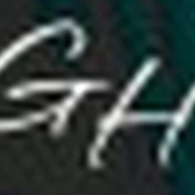 GREEN HOLL BEAUTY STUDIO