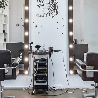 Beauty Zona в Звенигороде Россия, Московская область, Одинцовский городской округ, Звенигород, улица Василия Фабричнова, 18