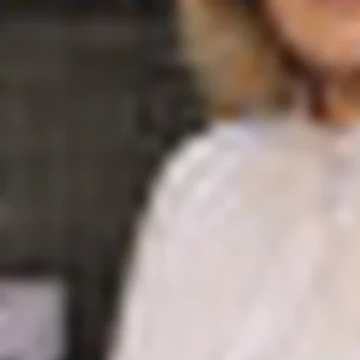 КОСМЕТОЛОГ - ЭСТЕТИСТ  ЕЛЕНА