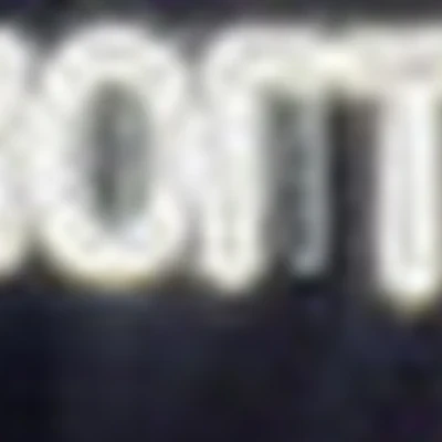 НА НОГТЯХ