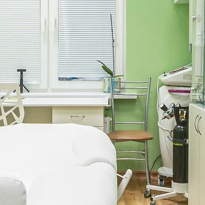 Золотое сечение в Звенигороде Московская область, Звенигород, Игнатьевская, 2а к1, Вход со двора, напротив детской площадки.