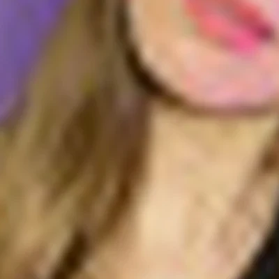 Юлия Возняк