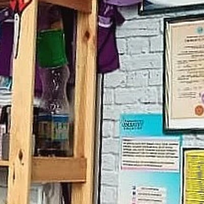 Малахит в Уссурийске Россия, Приморский край, Уссурийск, улица Калинина, 41, 11 кабинет; 2 этаж