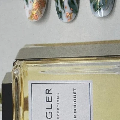 Nail spa в Верхняя пышме Россия, Свердловская область, Верхняя Пышма, улица Машиностроителей, 7, 400; 402/2 офис; 4 этаж