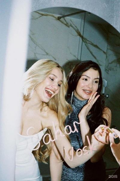 &