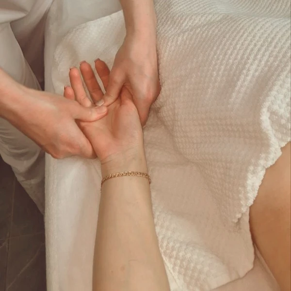 &