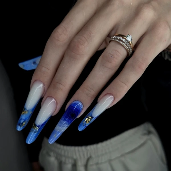 &