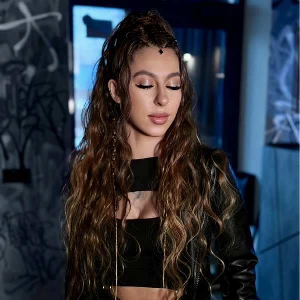 &