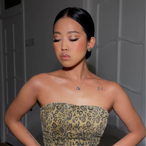 &