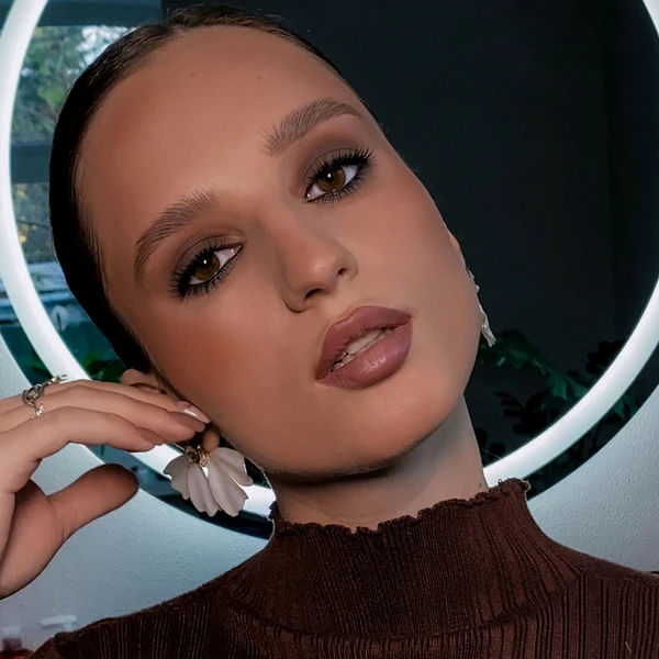 &