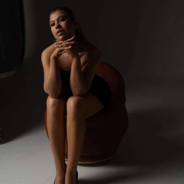 &