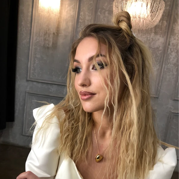 &